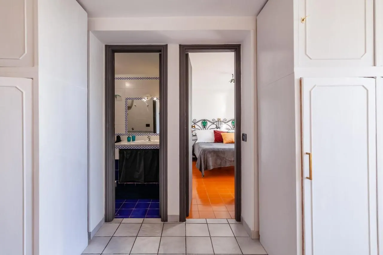 Casa Rosa - Sea View & Terrace Apartment Napoli